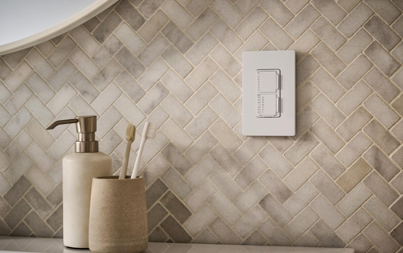 bathroom-dual-controls-1